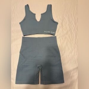 P-Chee Bum Blue Ribbed Activewear Set Size Medium